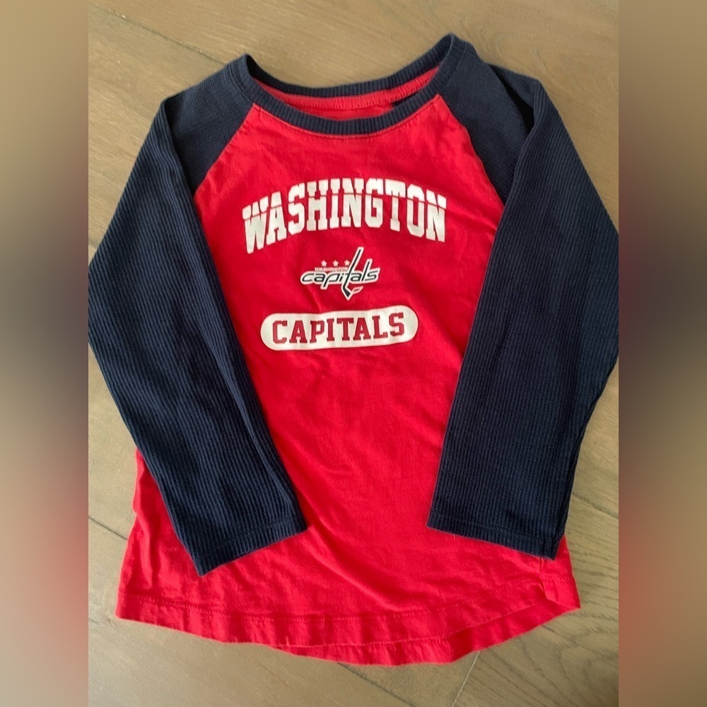 Washington Capitals Kids Raglan 3/4 Shirt - Red and Blue, Size 6